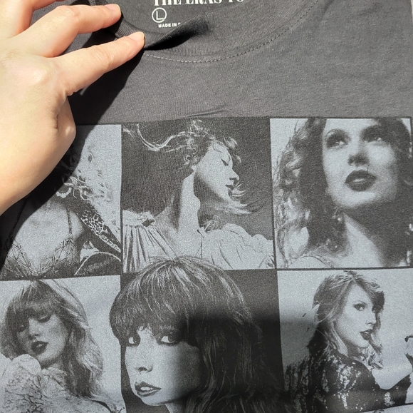 Taylor Swift | The Eras Tour Long Sleeve T-Shirt - Picture 3 of 3